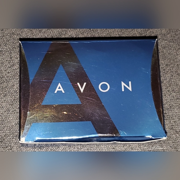 *NWOT* AVON - Sterling Silver Interwined Circle Link Necklace with Earrings - Picture 5 of 5